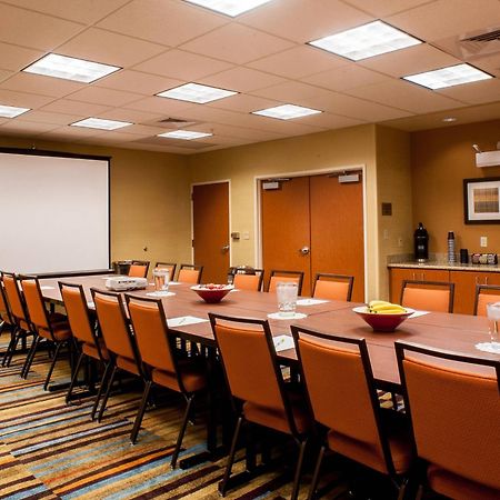 Fairfield Inn & Suites קלוביס מראה חיצוני תמונה