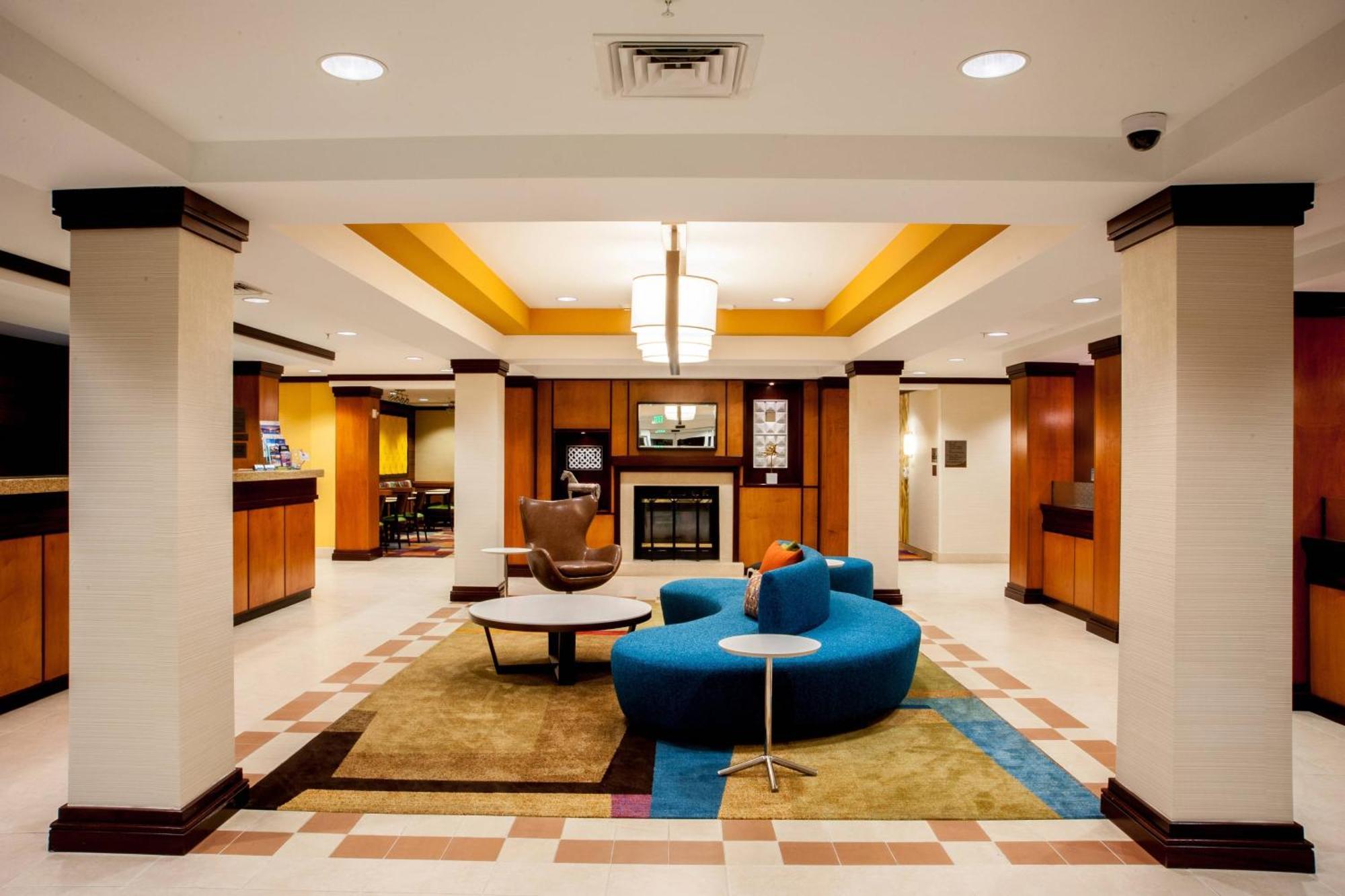 Fairfield Inn & Suites קלוביס מראה חיצוני תמונה